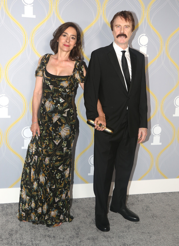 Photos: Broadway Stars Align on the 2022 Tony Awards Red Carpet Image