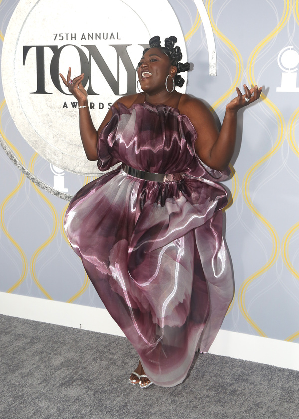 Photos: Broadway Stars Align on the 2022 Tony Awards Red Carpet Image