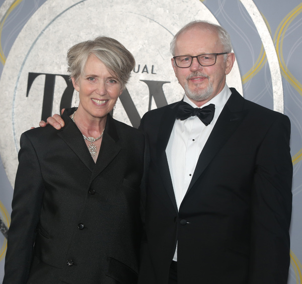 Photos: Broadway Stars Align on the 2022 Tony Awards Red Carpet Image