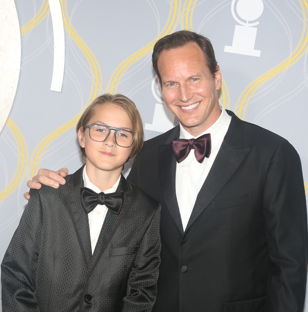 Photos: Broadway Stars Align on the 2022 Tony Awards Red Carpet Image