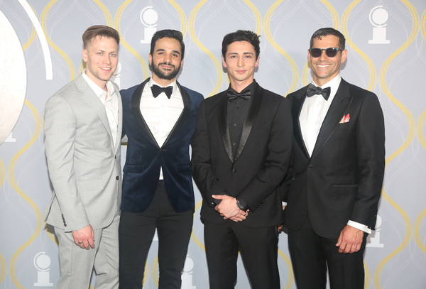Photos: Broadway Stars Align on the 2022 Tony Awards Red Carpet Image