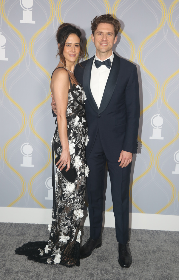 Photos: Broadway Stars Align on the 2022 Tony Awards Red Carpet Image