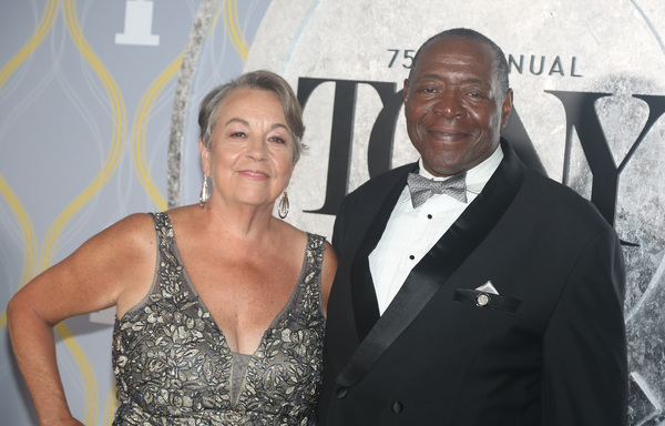 Photos: Broadway Stars Align on the 2022 Tony Awards Red Carpet Image