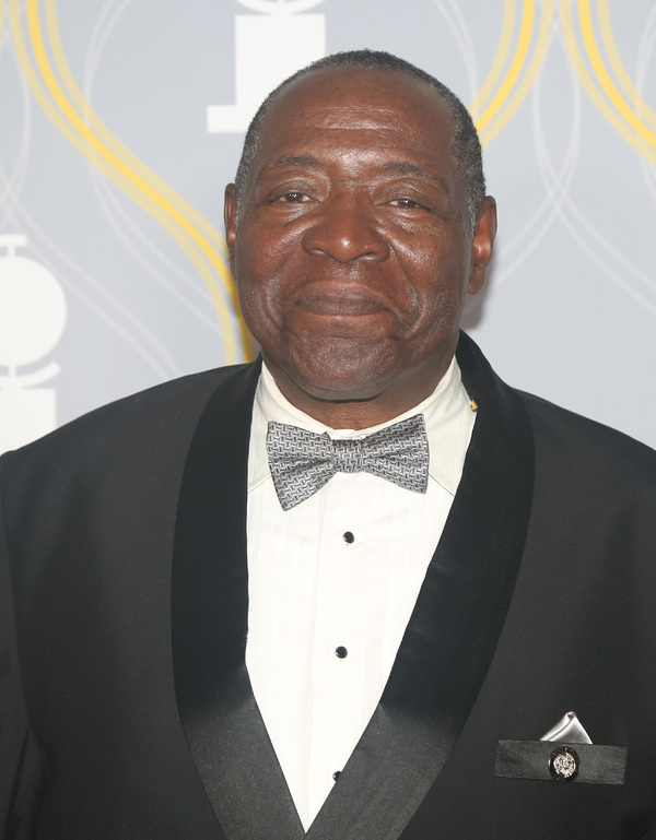 Photos: Broadway Stars Align on the 2022 Tony Awards Red Carpet Image