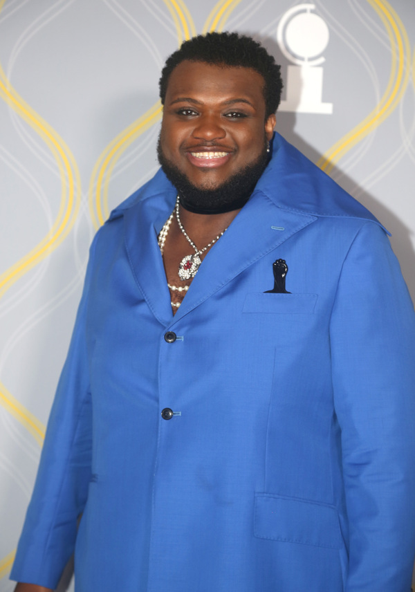 Photos: Broadway Stars Align on the 2022 Tony Awards Red Carpet Image