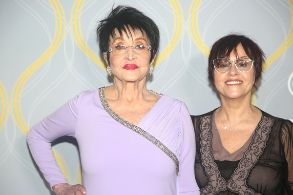 Photos: Broadway Stars Align on the 2022 Tony Awards Red Carpet Image