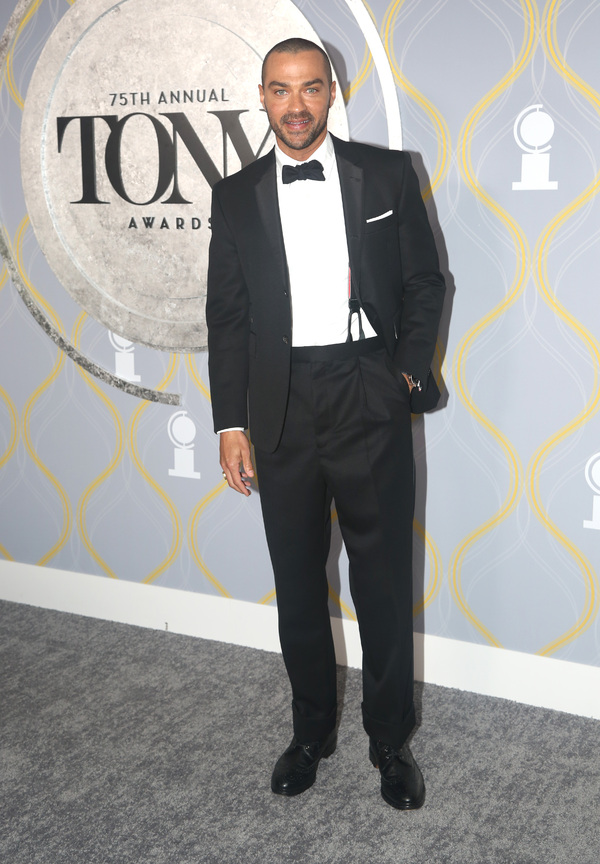 Photos: Broadway Stars Align on the 2022 Tony Awards Red Carpet Image