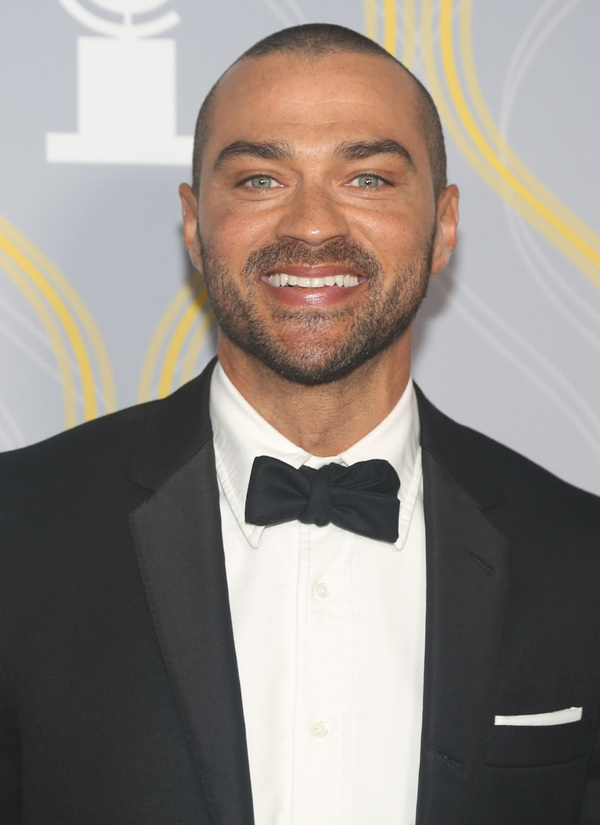 Photos: Broadway Stars Align on the 2022 Tony Awards Red Carpet Image