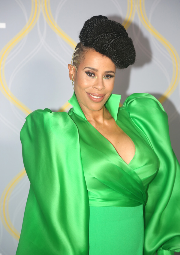 Photos: Broadway Stars Align on the 2022 Tony Awards Red Carpet Image