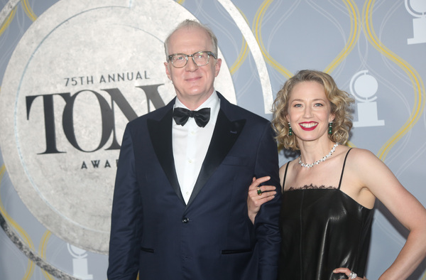 Photos: Broadway Stars Align on the 2022 Tony Awards Red Carpet Image