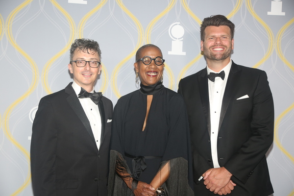 Photos: Broadway Stars Align on the 2022 Tony Awards Red Carpet Image