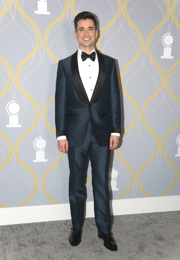 Photos: Broadway Stars Align on the 2022 Tony Awards Red Carpet Image