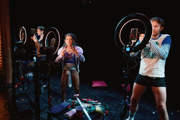 Photos: First Look at CIRCLE JERK at The Connelly Theatre 