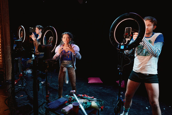 Photos: First Look at CIRCLE JERK at The Connelly Theatre  Image