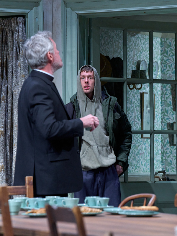 Photos: First Look at THE SOUTHBURY CHILD at Chichester Festival Image