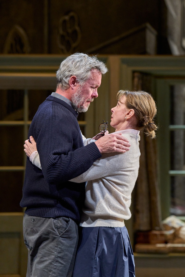 Photos: First Look at THE SOUTHBURY CHILD at Chichester Festival Image
