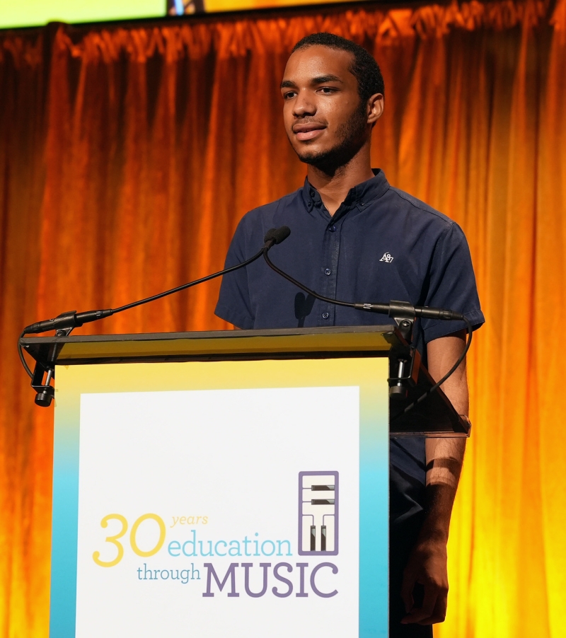 Education Through Music 30th Anniversary Gala Raises $1 Million To Keep Music Alive In Public Schools Image