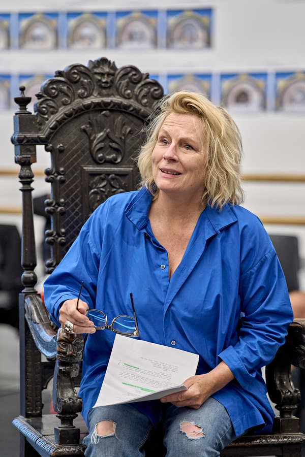 Photos: Inside Rehearsal For SISTER ACT, Opening in London Next Month Image