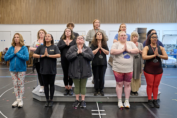 Photos: Inside Rehearsal For SISTER ACT, Opening in London Next Month Image