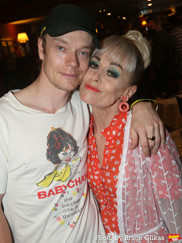Photos: Alfie Allen Receives Portrait at Sardis Image