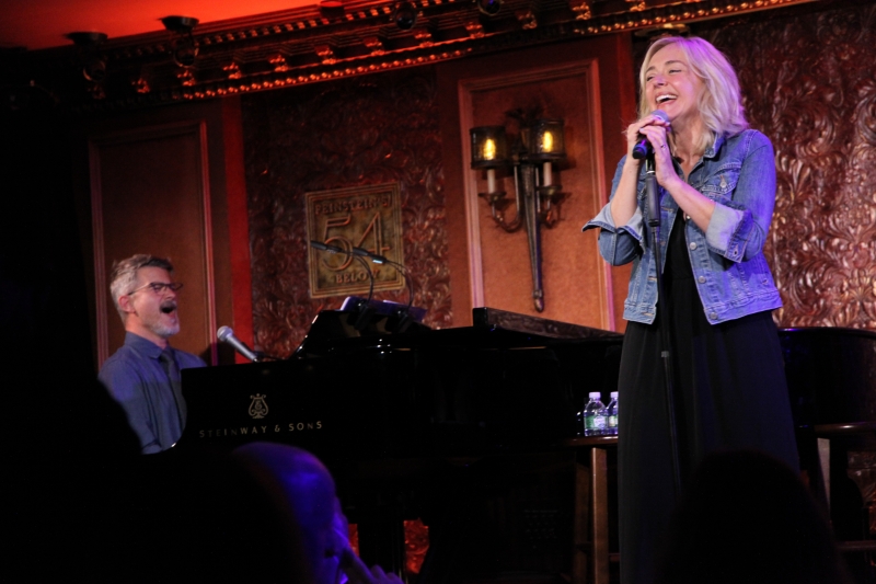 Review: RACHEL BAY JONES Gives Feinstein's/54 Below Crowd A Chill Night Out Image