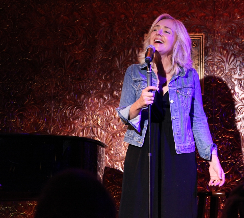Review: RACHEL BAY JONES Gives Feinstein's/54 Below Crowd A Chill Night Out Image