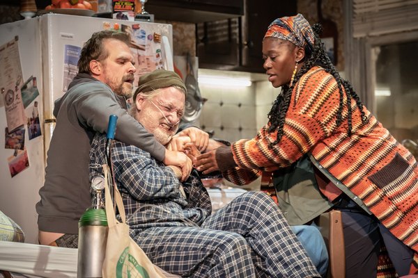 Photos: First Look at David Harbour and More in MAD HOUSE Image