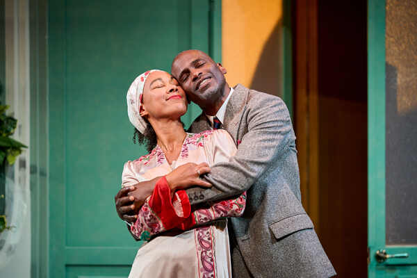 Photos: First Look at Noel Coward's PRIVATE LIVES at Pitlochry Festival Image
