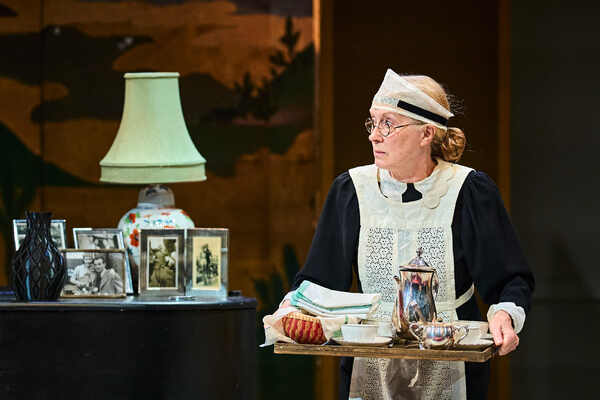 Photos: First Look at Noel Coward's PRIVATE LIVES at Pitlochry Festival Image
