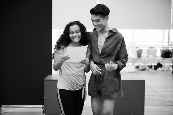 Photos: First Look at Betsy Wolfe, Stark Sands, Lorna Courtney & More in Rehearsals for Pre-Broadway & JULIET Image