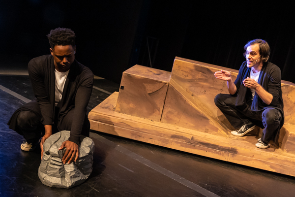 Photos: First look at Evolution Theatre Co's BIRDS OF A FEATHER Image