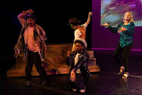 Photos: First look at Evolution Theatre Co's BIRDS OF A FEATHER Image