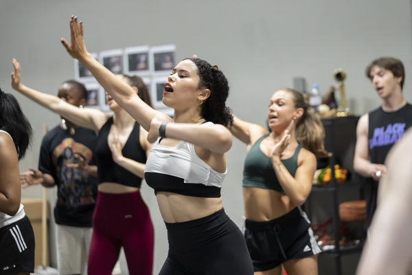 Photos: Inside Rehearsals For BUGSY MALONE at Theatre Royal Bath Image