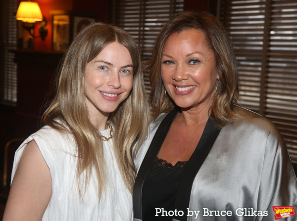 Photos: Julie White Receives Her Portrait at Sardi's Image