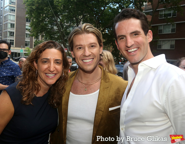 Photos: New Musical TITANIQUE Sets Sail on Opening Night! Image