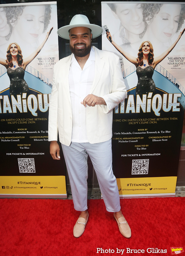 Photos: New Musical TITANIQUE Sets Sail on Opening Night! Image