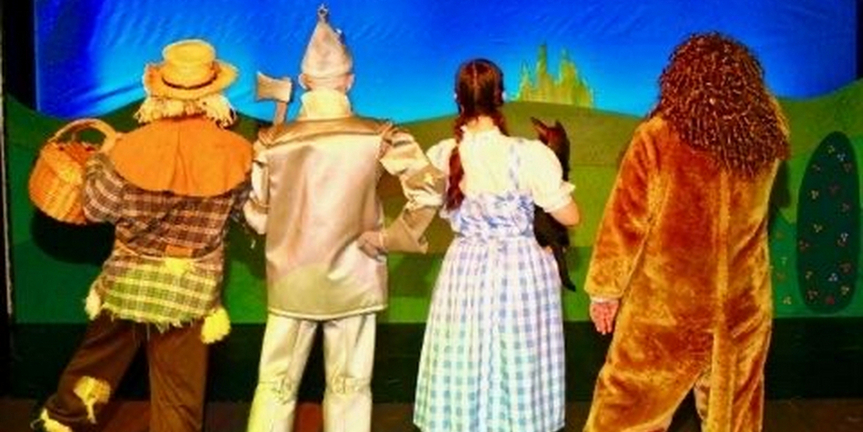 Review: THE WIZARD OF OZ at Alhambra Theatre And Dining Photo