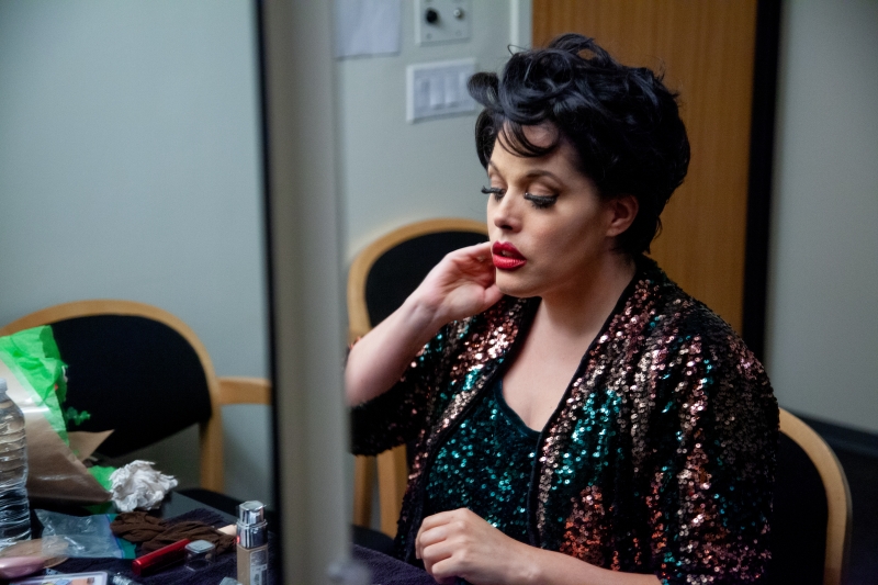 Review: Internet Sensation Debbie Wileman Conjures What Might Have Been In HAPPY 100TH BIRTHDAY JUDY GARLAND! At Carnegie Hall Image
