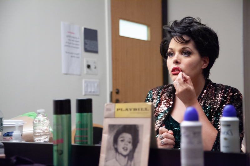 Review: Internet Sensation Debbie Wileman Conjures What Might Have Been In HAPPY 100TH BIRTHDAY JUDY GARLAND! At Carnegie Hall Image