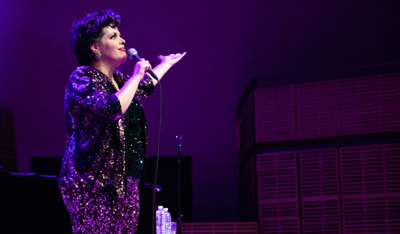 Review: Internet Sensation Debbie Wileman Conjures What Might Have Been In HAPPY 100TH BIRTHDAY JUDY GARLAND! At Carnegie Hall 