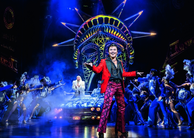 Review: CATS AND MISS SAIGON Image