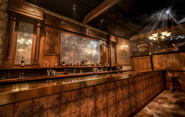 Photos: First Look at the Set of PEAKY BLINDERS: THE RISE at the Camden Garrison Image