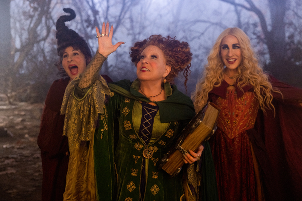 Kathy Najimy as Mary Sanderson, Bette Midler as Winifred Sanderson, and Sarah Jessica Photo