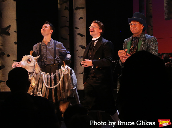 Photos: The Cast of INTO THE WOODS Takes Bows at First Preview on Broadway Image