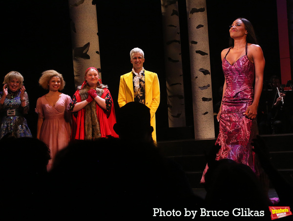 Photos: The Cast of INTO THE WOODS Takes Bows at First Preview on Broadway Image
