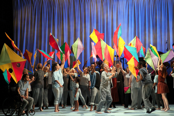 Photos: First Look at Amici Dance Theatre's ONE WORLD at Lyric Hammersmith Image
