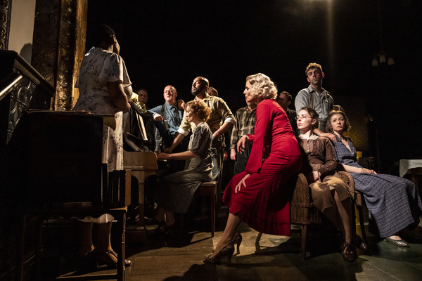 Photos: First Look at GIRL FROM THE NORTH COUNTRY Dublin & UK Tour Image