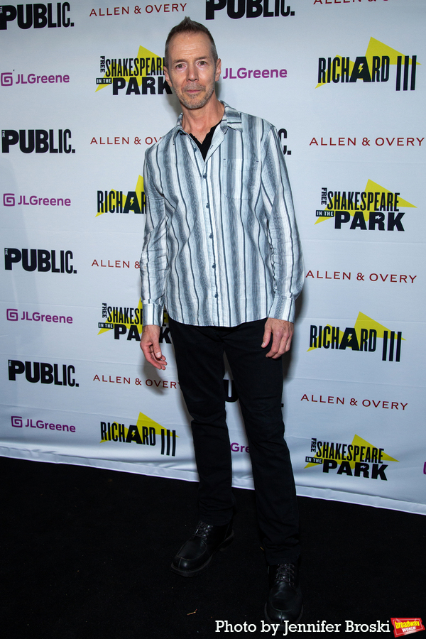Photos: The Cast of RICHARD III Takes Their Opening Night Bows at the Delacorte Theater! Image