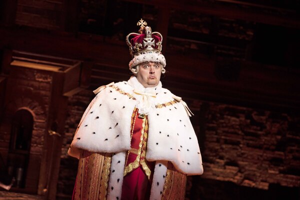 Photos: West End Production of HAMILTON Extends Booking to March 2023; Plus New Production Photos Released! Image