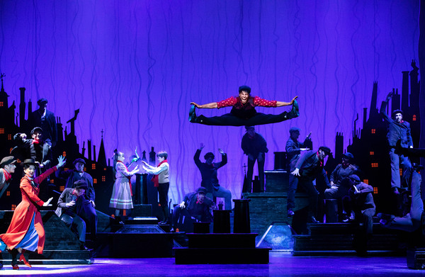 Photos: First Look at Louis Gaunt in MARY POPPINS 